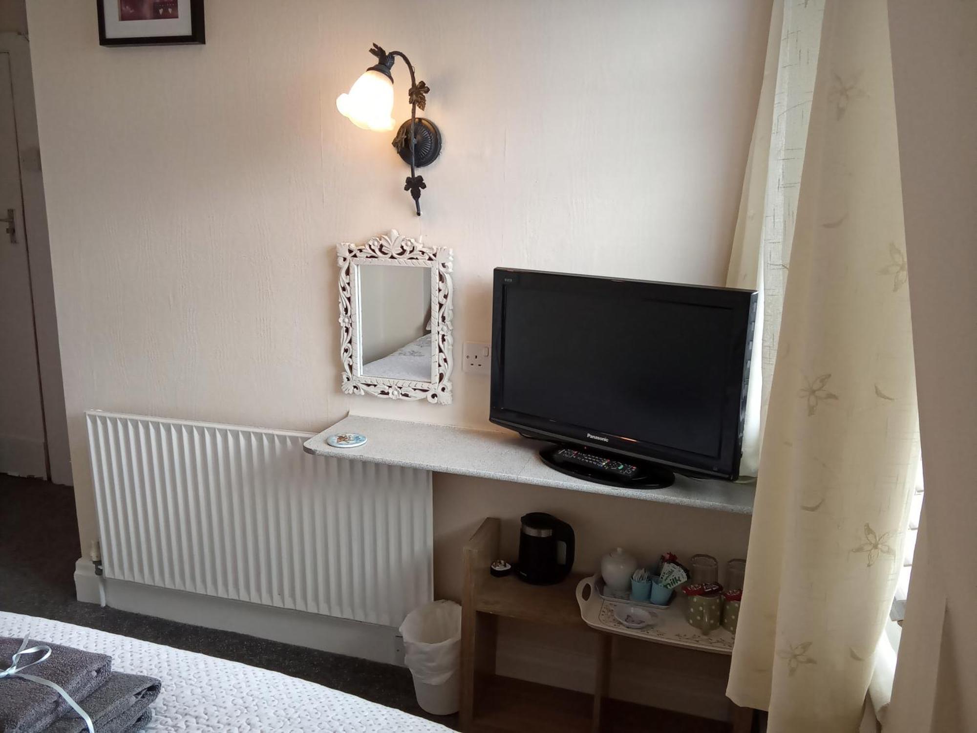 Heather Lea Guest Rooms Blackpool Exterior photo